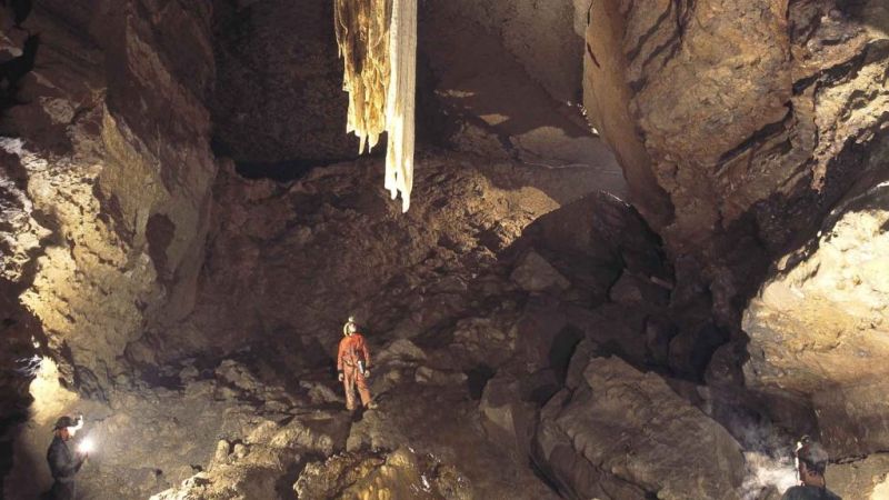 Doolin Cave